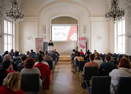 01_Konferenci Proměny sociální práce v čase zahájil Mons. Martin David, apoštolský administrátor ostravsko-opavské diecéze