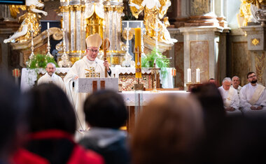 06_Biskup Martin hovořil v kázání o odvaze