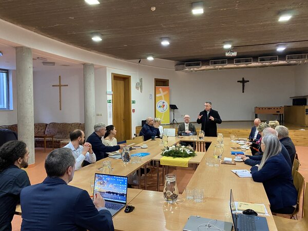 Porada ředitelů oblastních Charit Porada ředitelů oblastních Charit