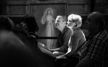 13_Poutníci z blízka i z dáli